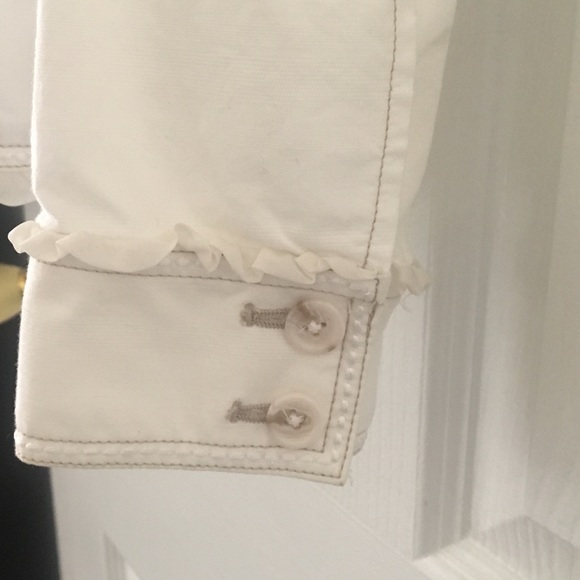 Blazer - Picture 5 of 6